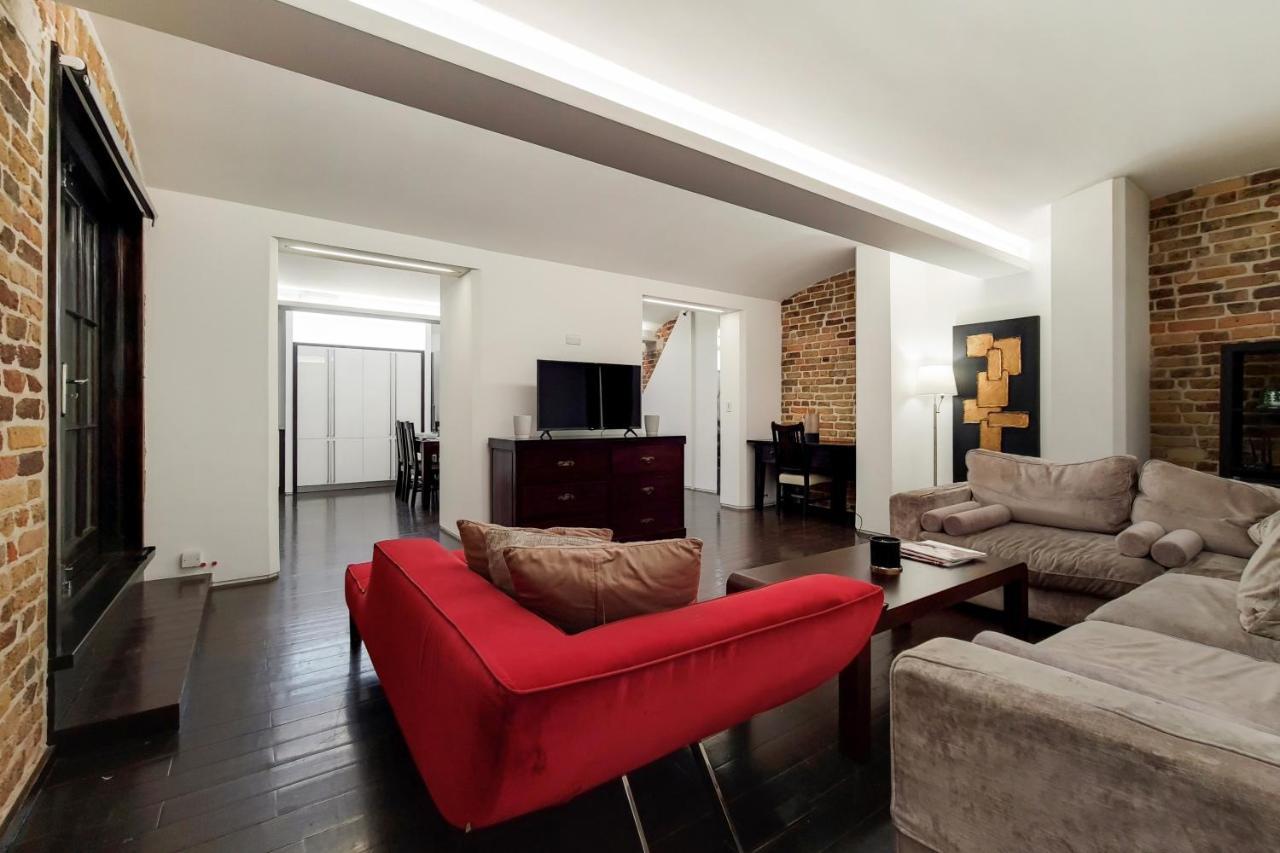 The Lyall Residences
