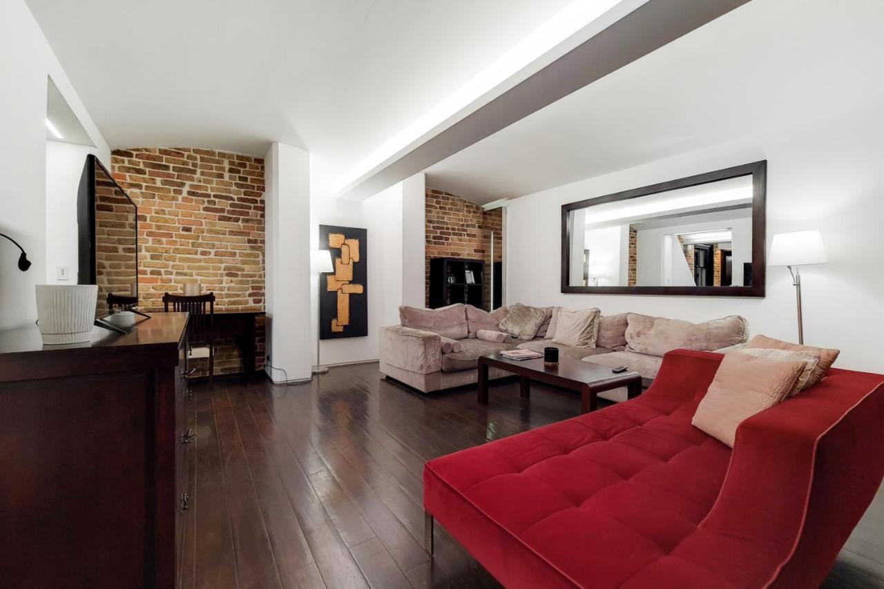 The Lyall Residences